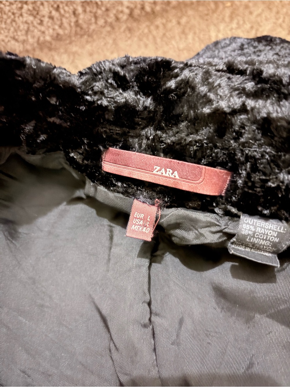 Vintage Zara Black Crushed Velvet Long Coat Size L - Picture 7 of 7